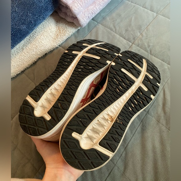 Women’s Size 9.5 ASICS Patriot 12 Shoes - Pearl Pink/Smokey Rose Colored - Picture 5 of 7